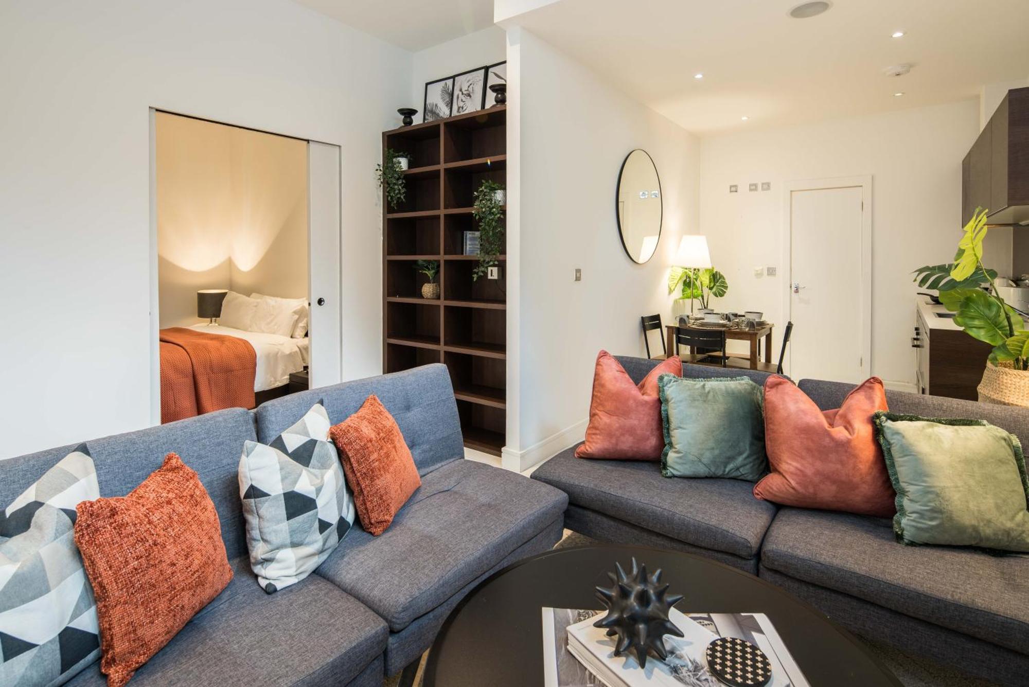 Al Central-Soho-Chinatown-Coventgarden-Cozy-Onebed Daire Londra Dış mekan fotoğraf