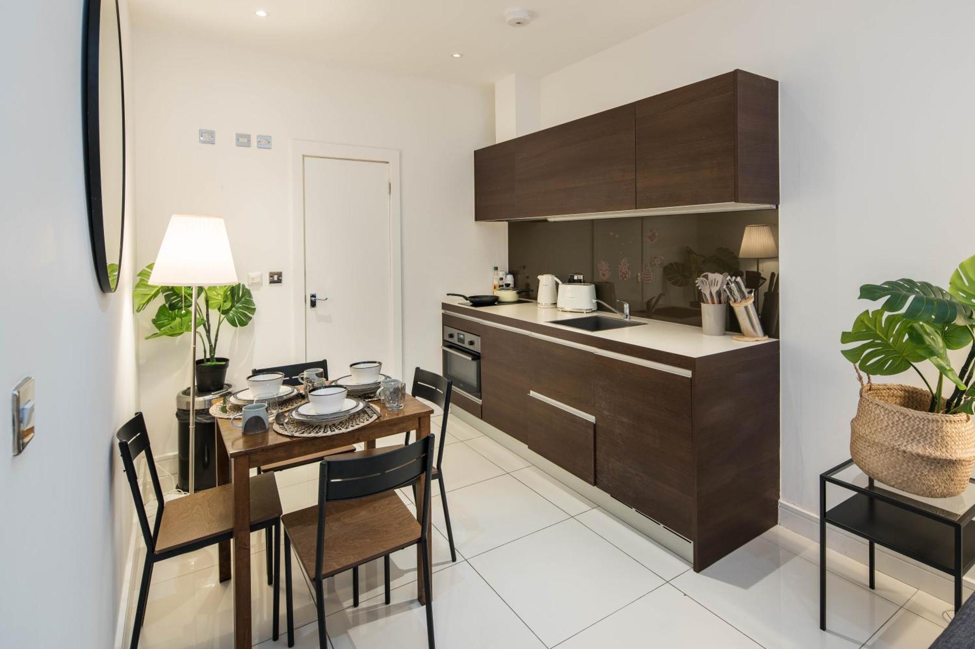 Al Central-Soho-Chinatown-Coventgarden-Cozy-Onebed Daire Londra Dış mekan fotoğraf
